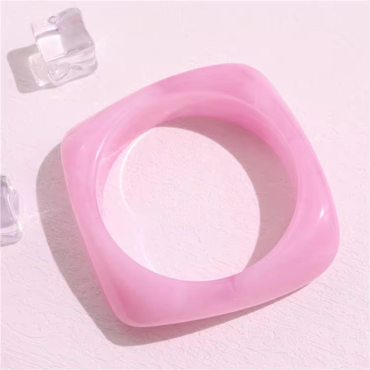 Colourful resin bangles