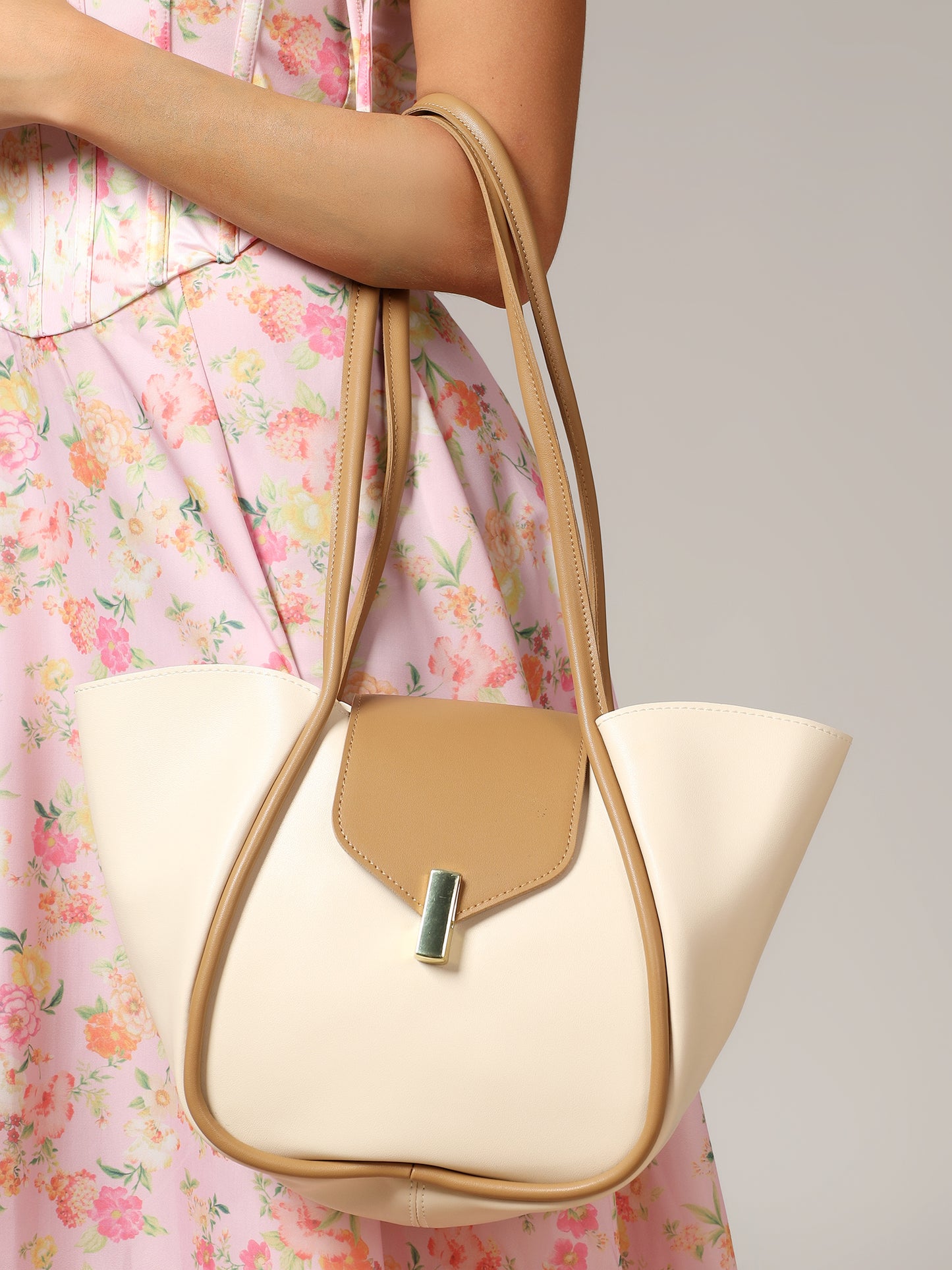 cream tote