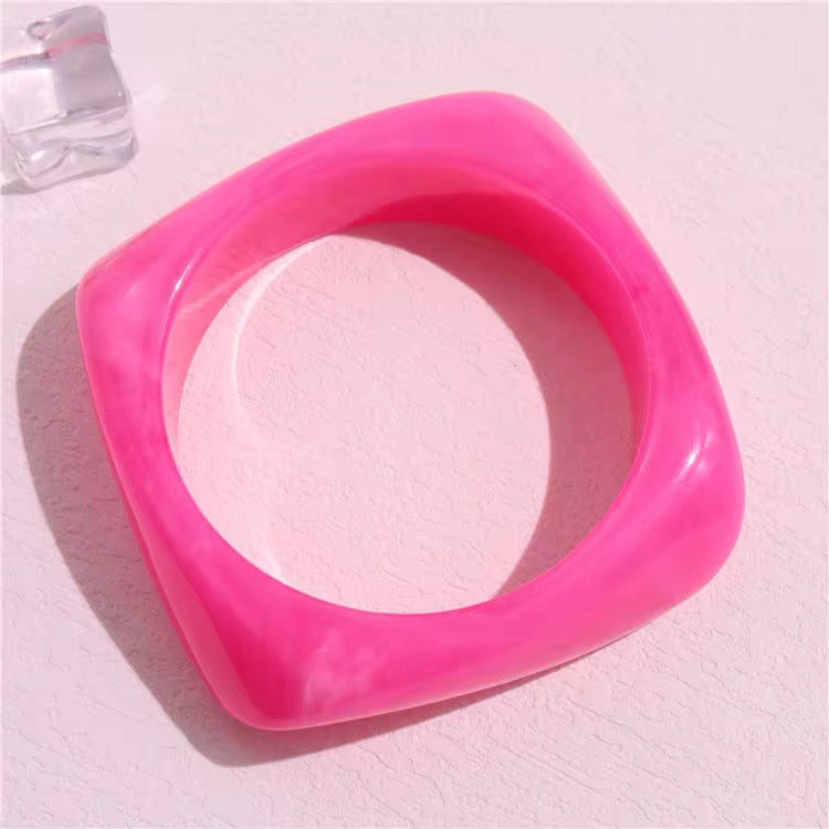 Colourful resin bangles