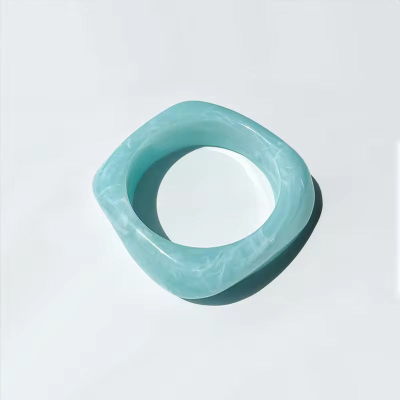 Colourful resin bangles