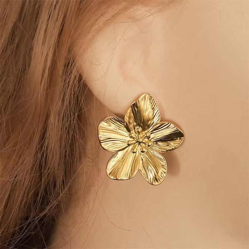 Daisy earrings