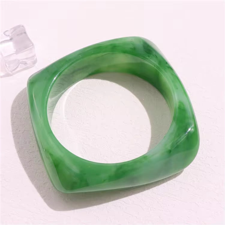 Colourful resin bangles
