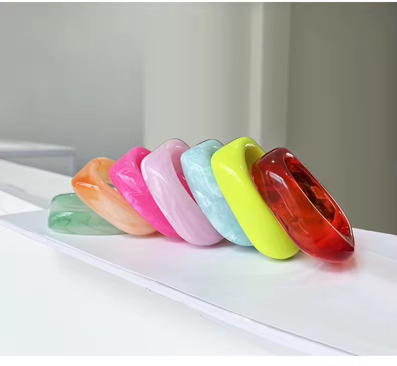 Colourful resin bangles