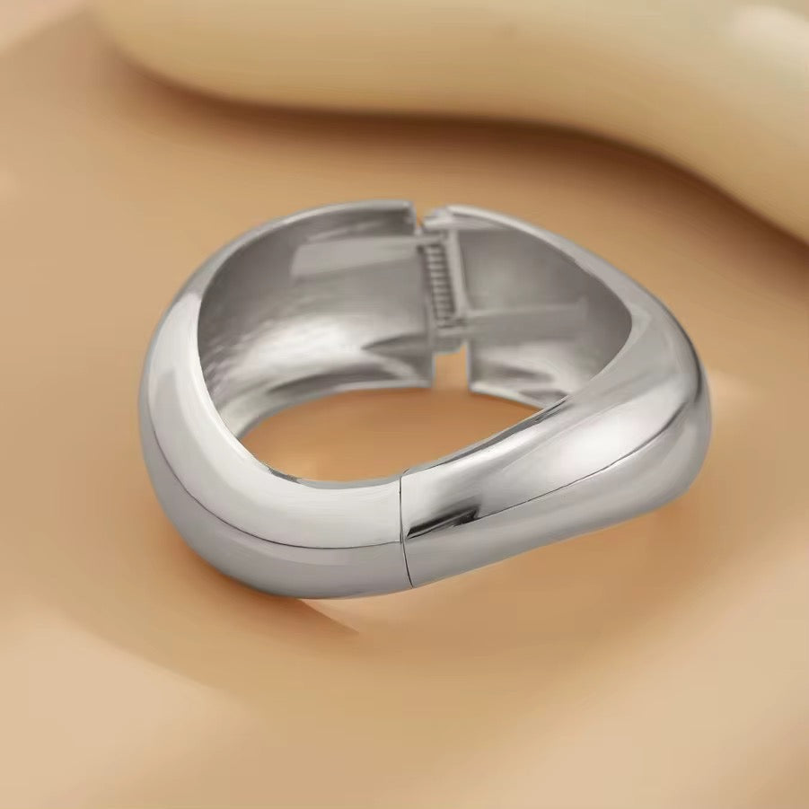 Bangle stack