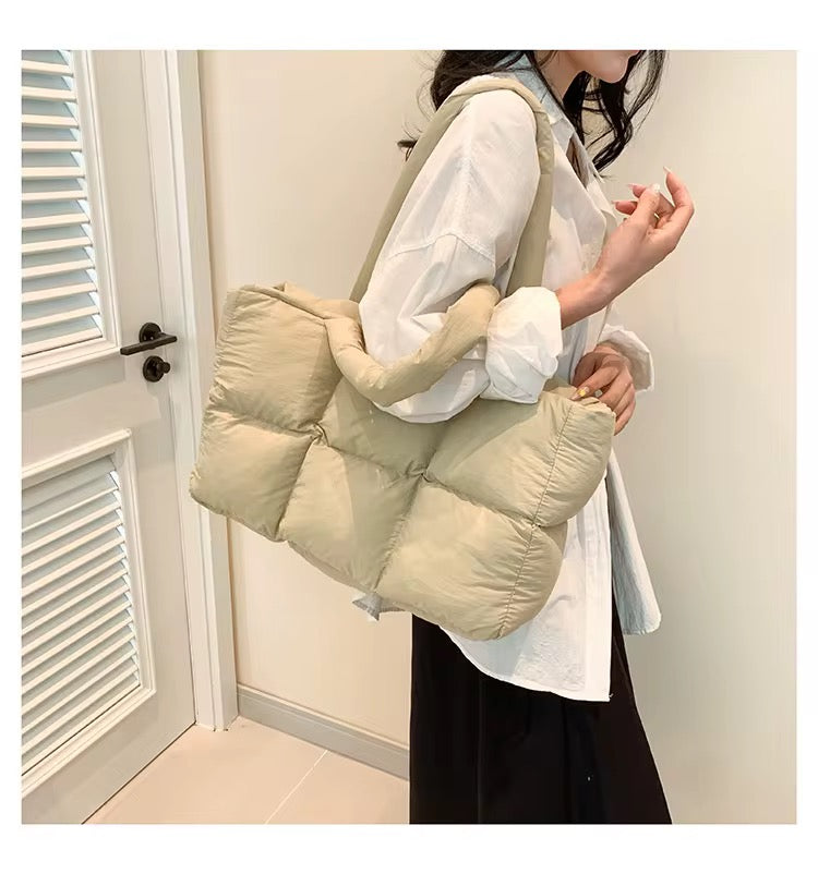 Quilted puffer tote