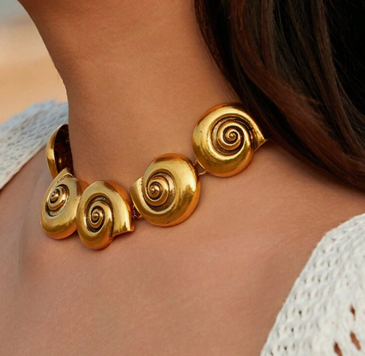 Vintage Spiral Statement Necklace ✨