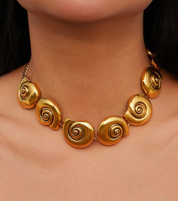 Vintage Spiral Statement Necklace ✨